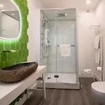 Diamond بيت ضيافة 4*