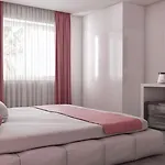 Diamond بيت ضيافة 4*